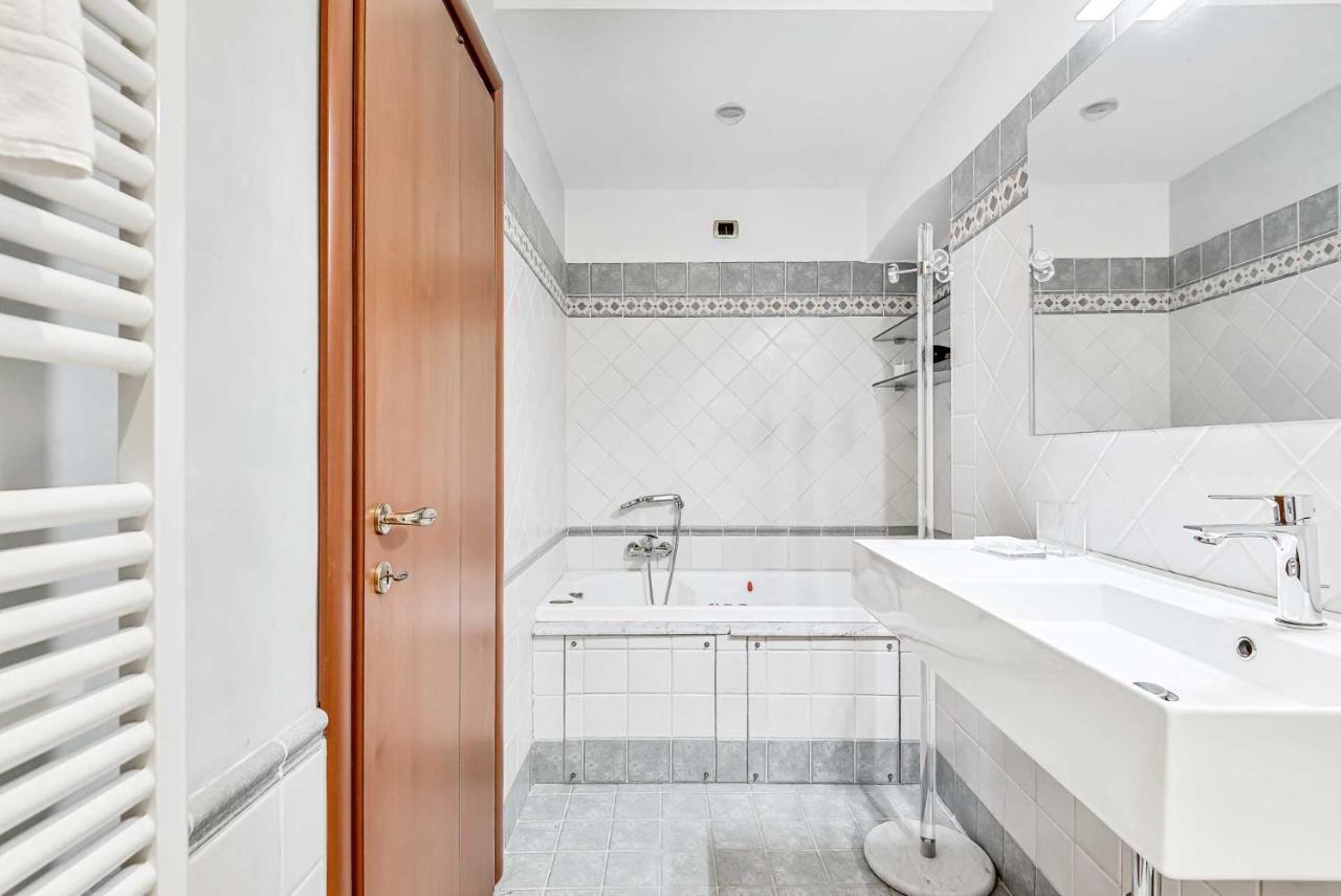 White Sea, Terre Marine Apartment Riomaggiore Bagian luar foto